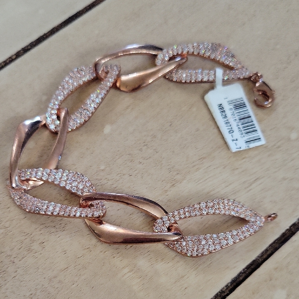 Elegant Rose Gold Plated Link Bracelet